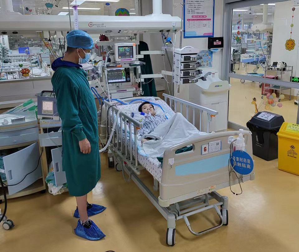 山丹县跨省救护车出租公司